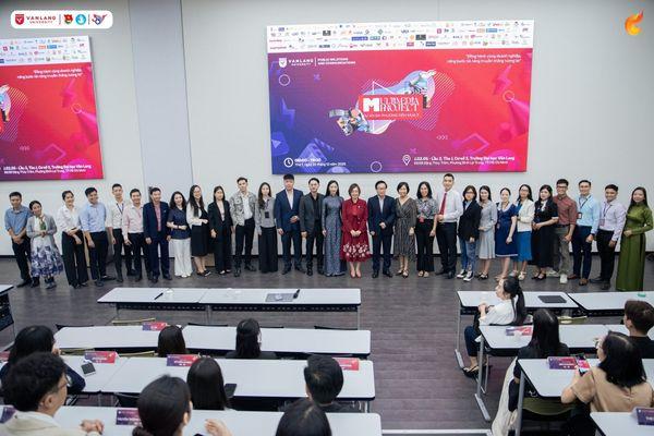 Vela Connect X ĐH Văn Lang: Khi Cảm Hứng Kiến Tạo Gặp Gỡ Nhiệt Huyết Tuổi Trẻ - Hình minh họa 2